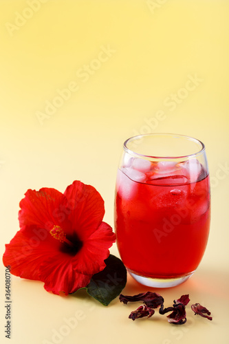 Cold refreshing hibiscus iced ted