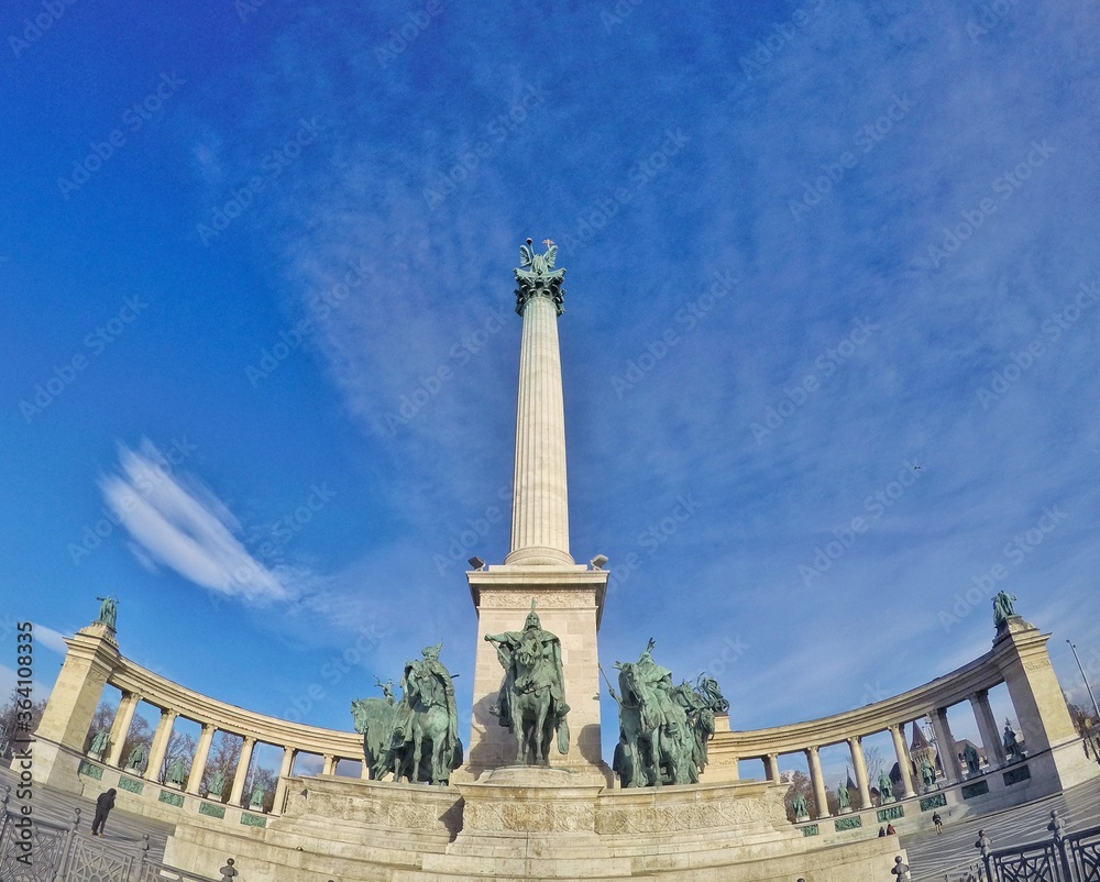 Obraz premium monument to the heroes of the unknown soldier