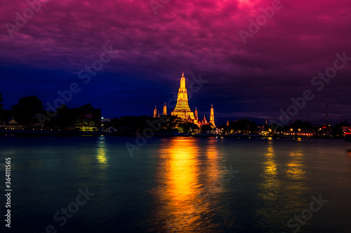 Wat Arun Ratchawararam Ratchawaramahawihan The Chao Phraya River, symbolizing the beauty of the world is one of the important landmarks. Beautifully decorated with art and architecture © bangprik