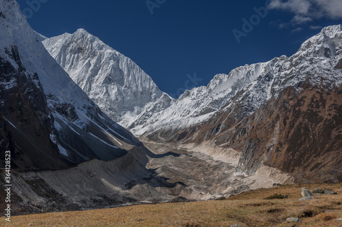 Syancha glacier, as seen from Samdo village to Larkya Phedi camp on Manaslu Circuit trek, Manaslu Himal range, Gorkha district, Nepal Himalaya, Nepal.