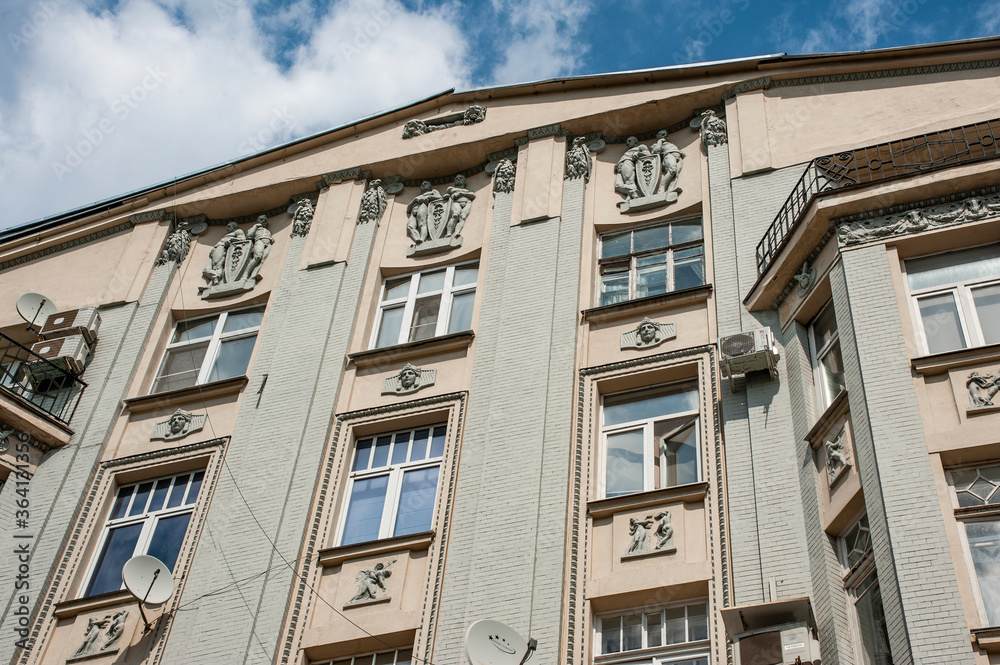 Fototapeta premium The Gribov brothers ' profitable house was built in 1910-1912 in the Moscow art Nouveau style. Its most notable feature is the reliefs and sculptures that adorn the facade. 