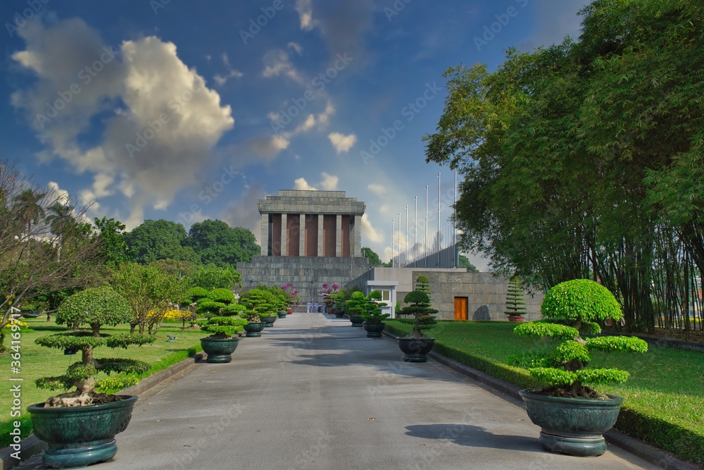 Obraz premium Ho chi Minh Mausoleum in city of Hanoi in Vietnam