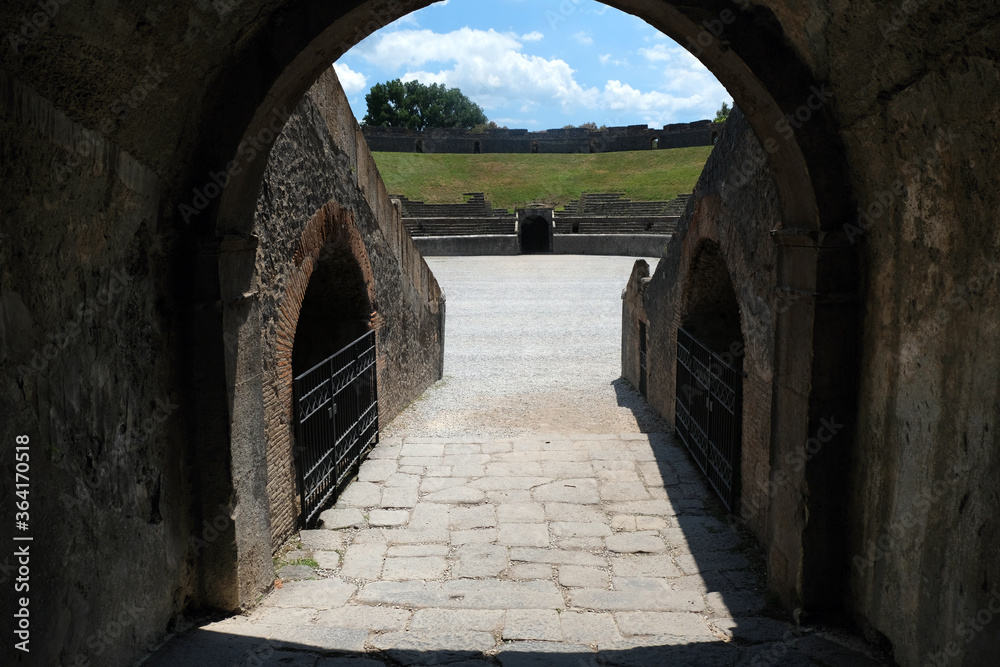 Obraz premium Pompeii Anfiteatro Entrance