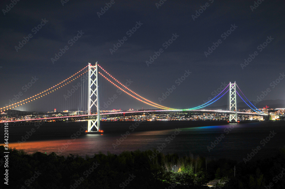 明石海峡大橋　Beautiful illuminated bridge in Japan