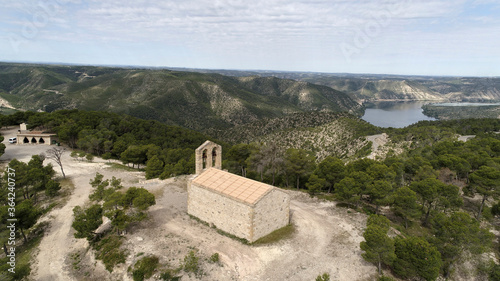 Ermita de Berrús cerca de la presa de Ribarroja d'Ebre