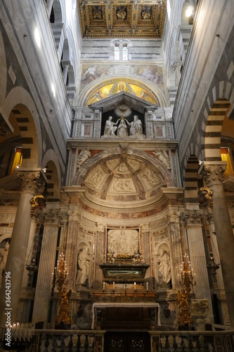 Cathedrale Eglise Interieur Prière Italie