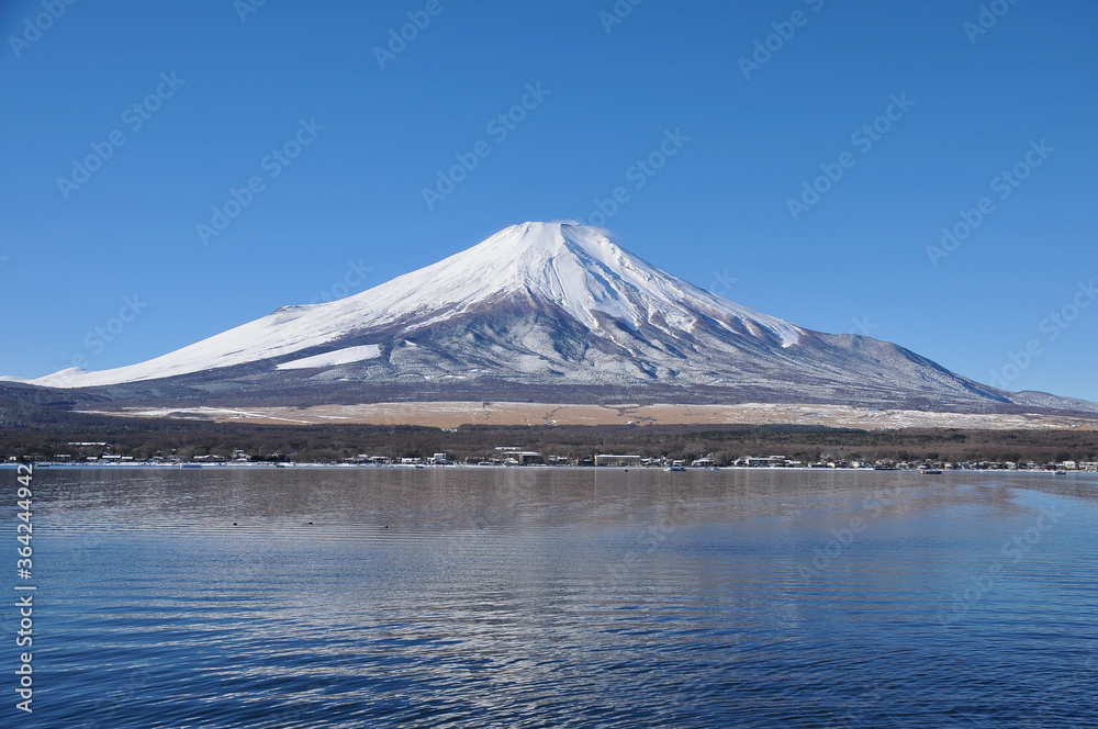 富士山　Mount Fuji, the highest in Japan