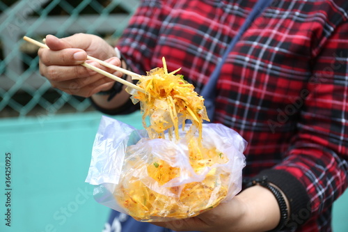 Rice paper salad (Bánh tráng trộn) Vietnam Street Food