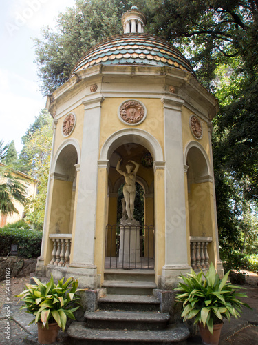 Italia, Toscana, Firenze. Il parco del museo Stibbert. photo