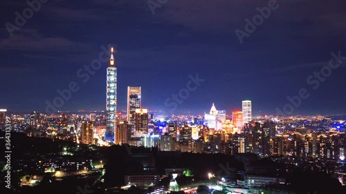 Wallpaper Mural Shifting photography of the beautiful Taipei skyline at Xiangshan, Taipei, Taiwan Torontodigital.ca
