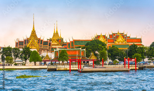 Photography Grand Palace and Temple of Emerald Buddha (Wat Phra Kaew) in Bangkok, Thailand a