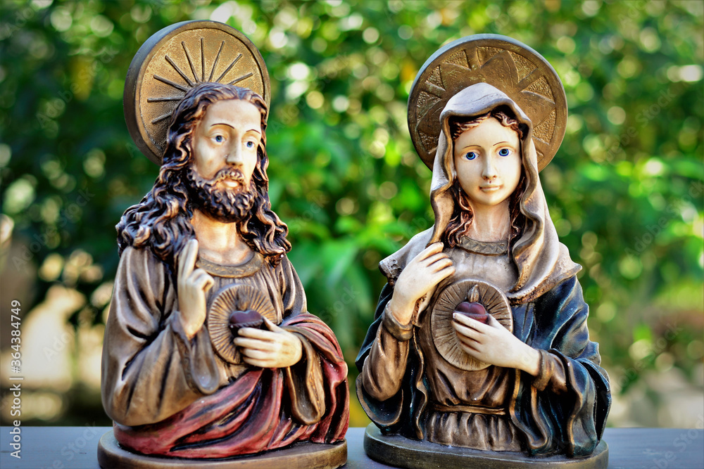 Estátua de busto do Sagrado coração de Jesus e Maria