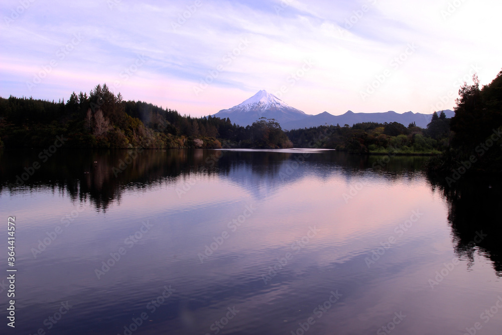 Fototapeta premium Lake Mangamahoe