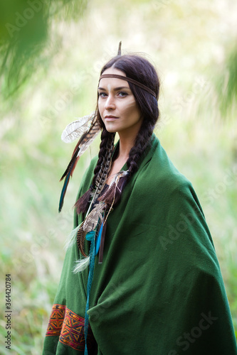 Tableau sur toile Portrait of a girl in the image of Pocahontas