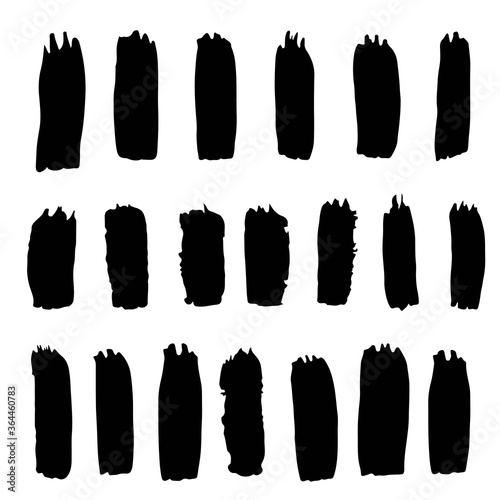  Brush strokes of different vertical shapes