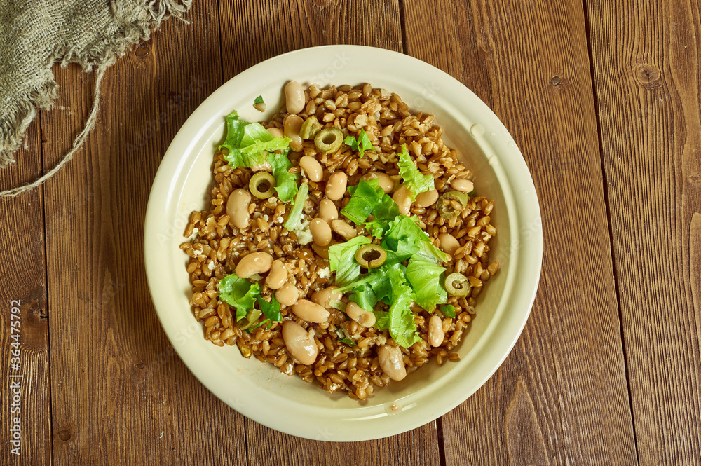 Mediterranean Freekeh Salad with bean and Collard Greens Mediterranean Freekeh Salad with bean and Collard Greens