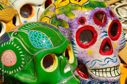 calaveras de colores dia de muertos Mexico, calaveras pintadas para dia de muertos, close up, macro, Oaxaca Mexico
