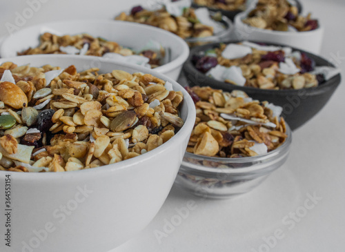 bowls of granola 