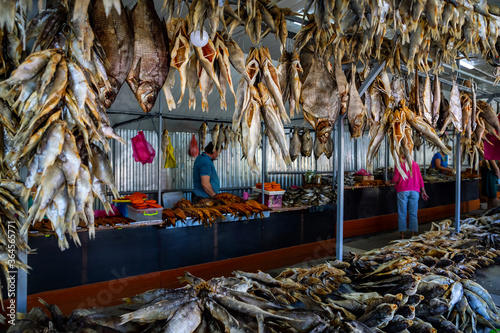 Canvas Print Fish market for tourists in Letichev.