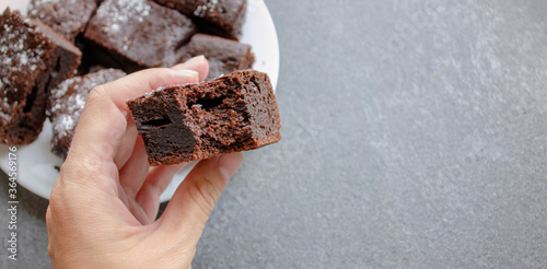 chocolate cake brownie