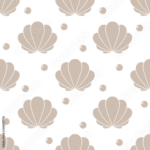 Sea shells and pearls seamless pattern.