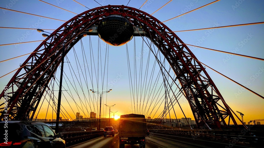 Obraz premium Bridge at sunset