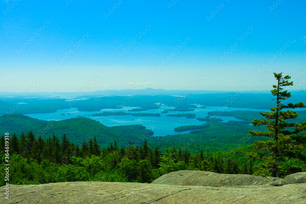 mountain view of lake