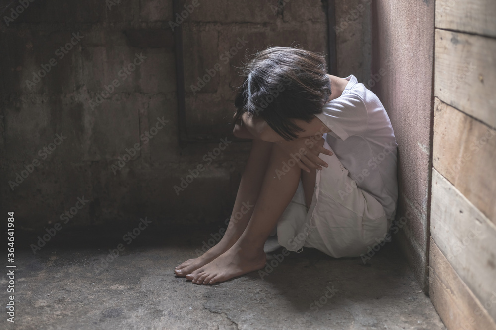 Fotografie young homeless despair traumatized child