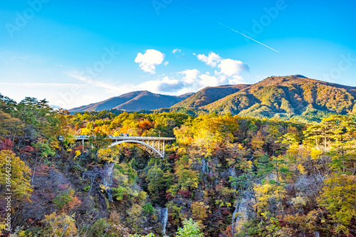 【宮城県 鳴子峡】見頃時期の紅葉