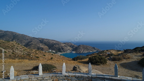 Île d'Ios dans les Cyclades en Grèce vue du ciel