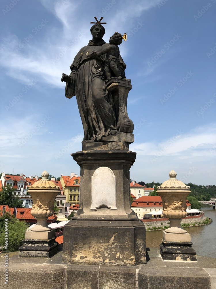 Statue on Karluv most prague
