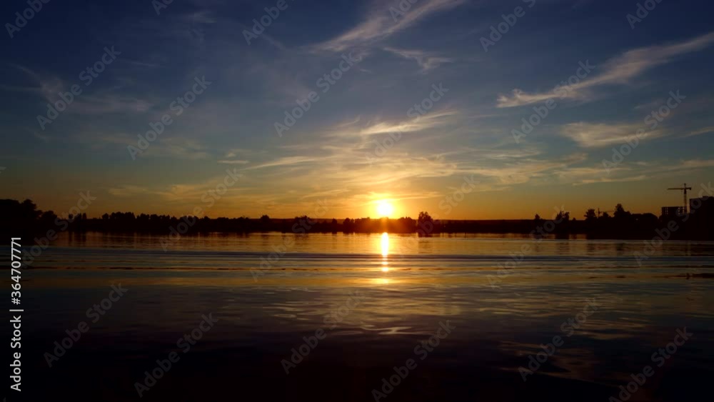 Timelapse sunset over sea with reflect of sun light, timelapse, 4k