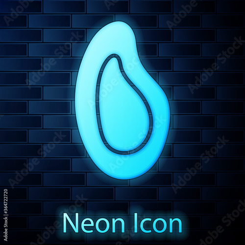 Glowing neon Mussel icon isolated on brick wall background. Fresh delicious seafood. Vector..