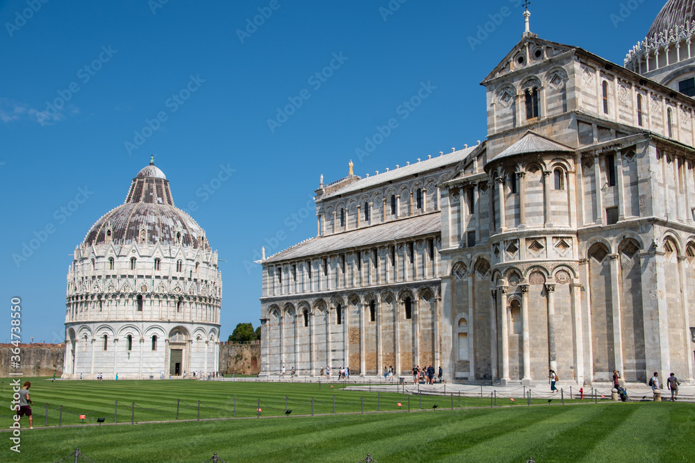 Panorama of the leaning tower of Pisa with the cathedral (Duomo)  in Pisa, Tuscany, Italy	