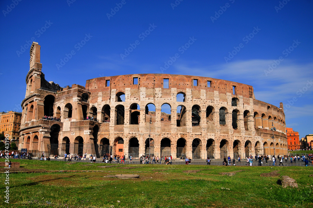 ローマのコロッセオ　Famous ruins of Rome Colosseo