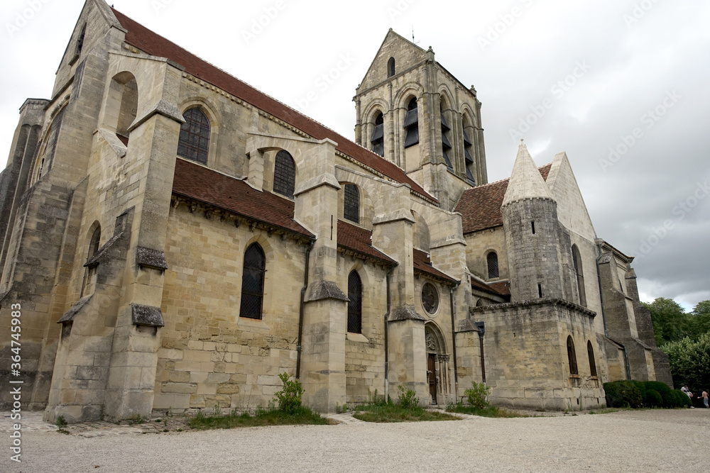 Eglise à Auvers-Sur-Oise source d'inspiration pour l'expressionnisme.