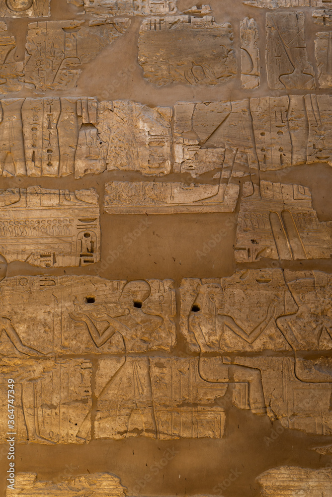 Fototapeta premium Ancient Karnak temple in Luxor, Egypt