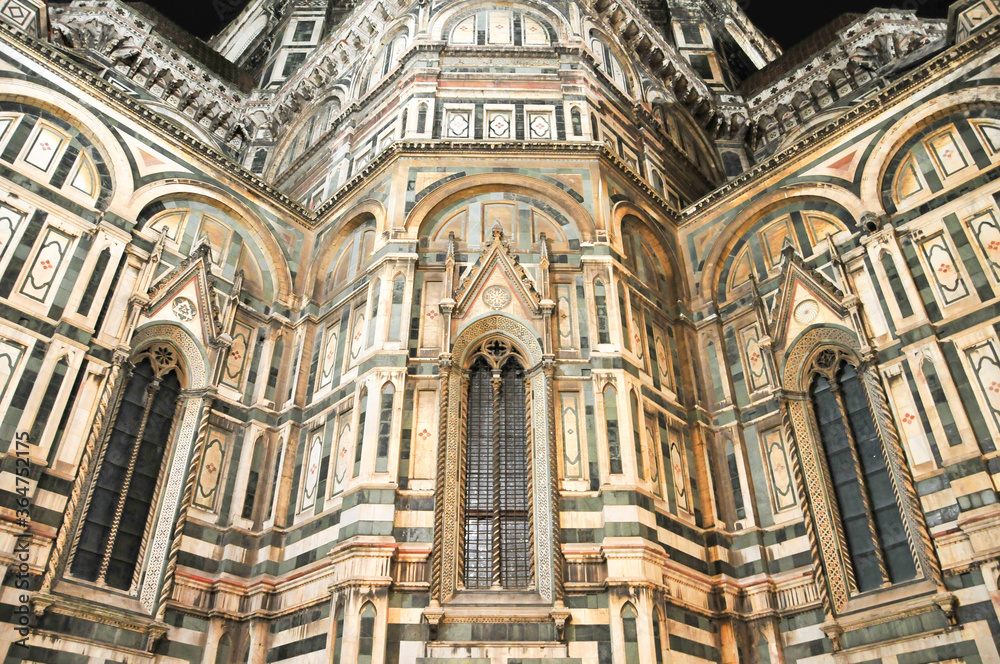 フィレンツェのサン・ジョヴァンニ洗礼堂　Baptistery of San Giovanni in Florence