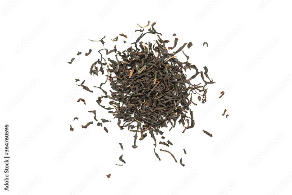 Fototapeta premium Leaves of black premium dry tea on a white background