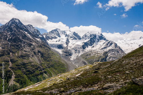 Piz Roseg, Piz Scerscen, Piz Sella, Wanderweg, Val Roseg, Fuorcla Surlej, Murtèl, Corvatsch, Gletscher, Piz Bernina, Tschierva Gletscher, Piz Tschierva, Engadin, Alpen, Graubünden, Sommer, Schweiz