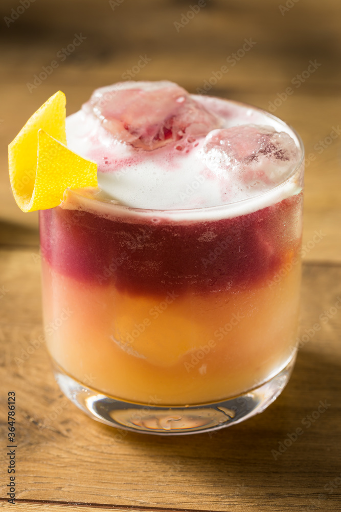 Homemade New York Sour Cocktail Homemade New York Sour Cocktail