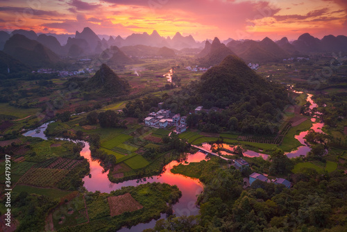 Fotografia, Obraz The natural scenery of Guilin, China, the amazing sunrise and sunset landscape