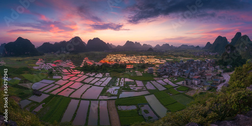 Fotografie, Obraz The natural scenery of Guilin, China, the amazing sunrise and sunset landscape