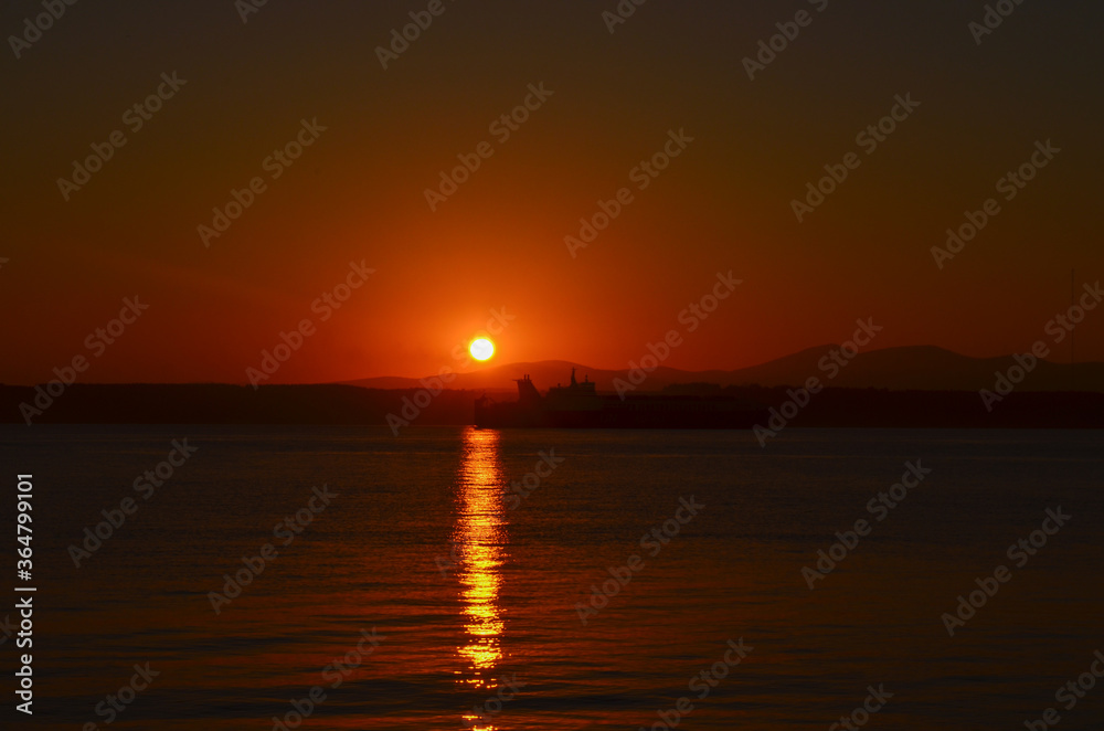 Canakkale with a sunrise and a steamer, morning hours, red colors, sunrise, orange, red, yellow colors
Canakkale with a sunrise and a steamer, morning hours, red colors, sunrise, orange, red, yellow colors
