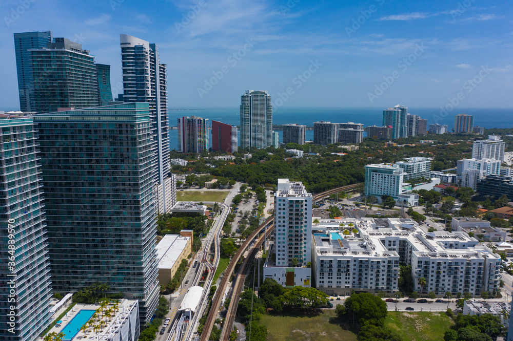 Fototapeta premium Downtown, Brickell, Metro Rail, Marlins Stadium, Miami River 5464x3640