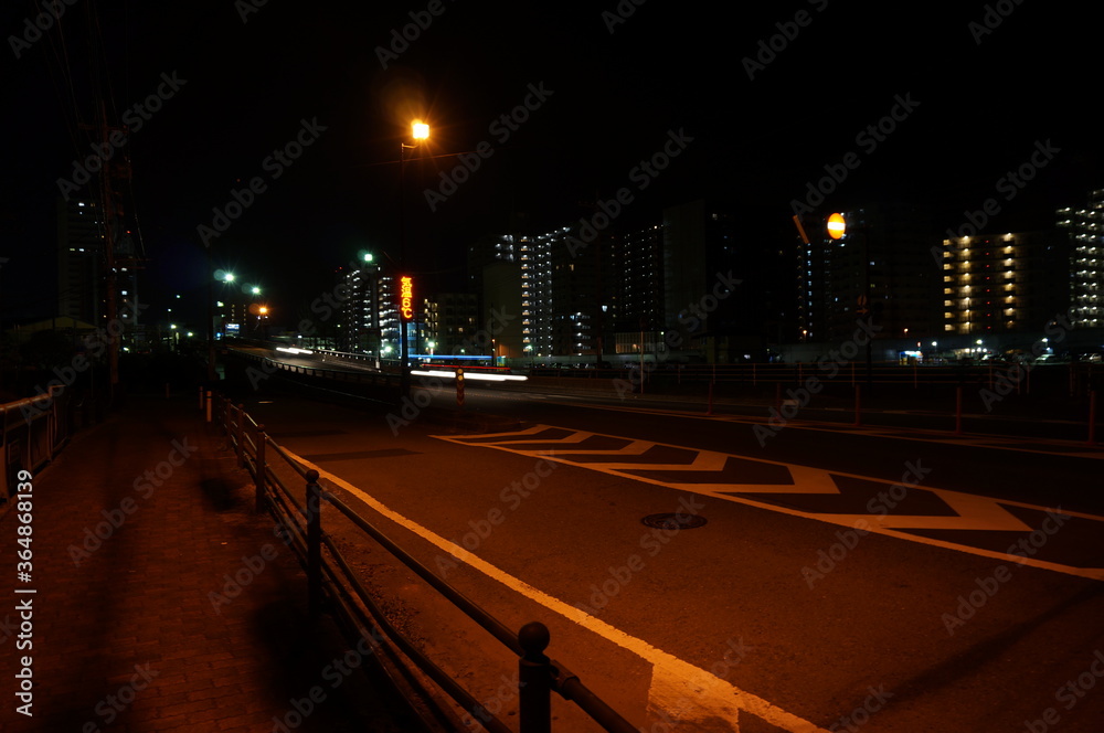 Fototapeta premium night traffic in the city