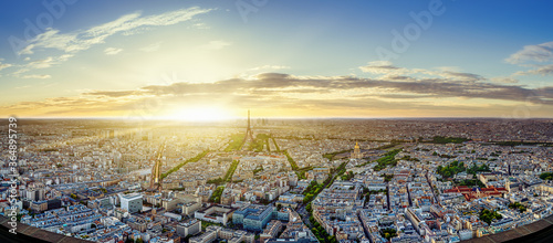 Canvastavla panoramic view at central paris while sunset