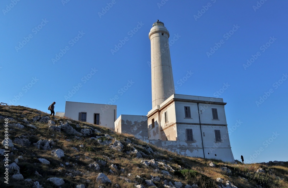 Otranto - Turisti al Faro di Punta Palascia