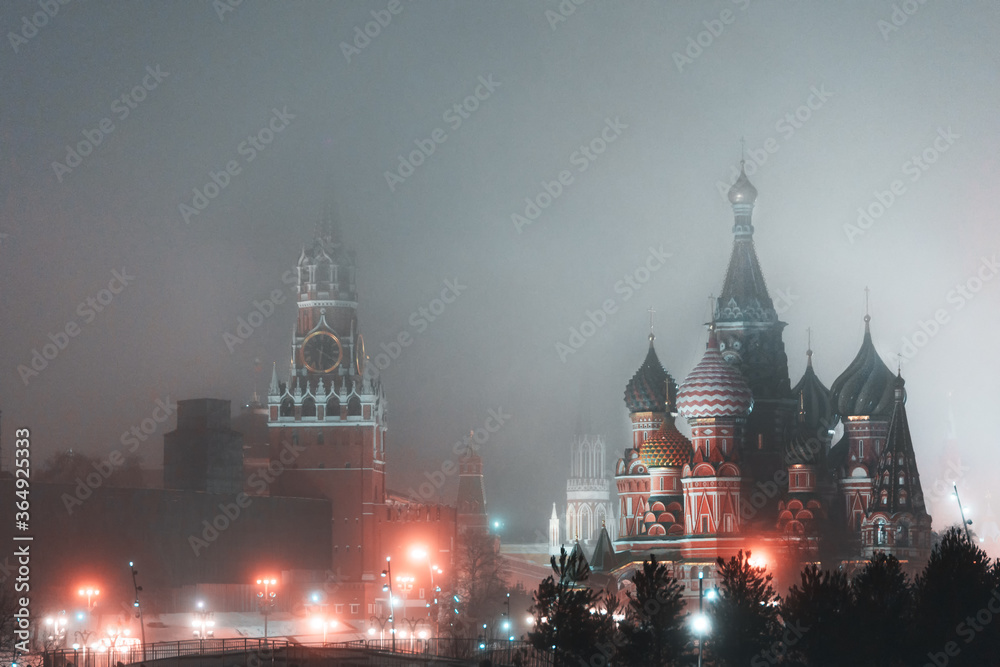 moscow kremlin in night