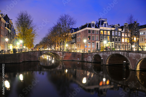 アムステルダムの美しい運河 Beautiful canal landscape in Amsterdam